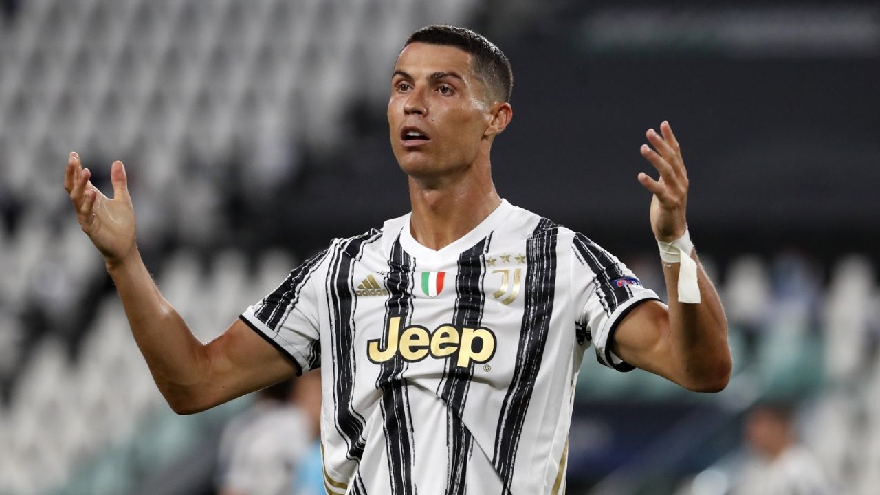 Cristiano Ronaldo ya habría comenzado pláticas para firmar con el PSG