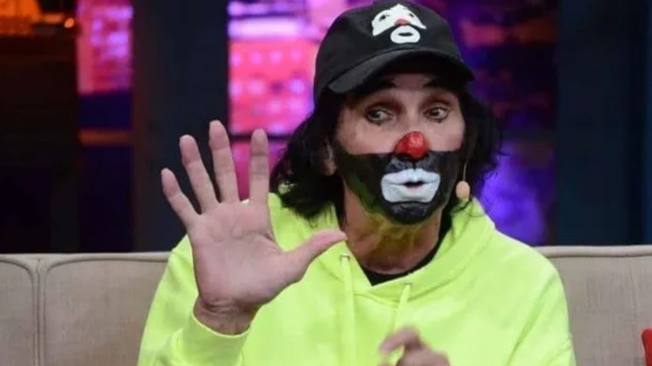 ¿Todo bien? Cepillín sufre una ‘lesión’ mientras graba un video para TikTok