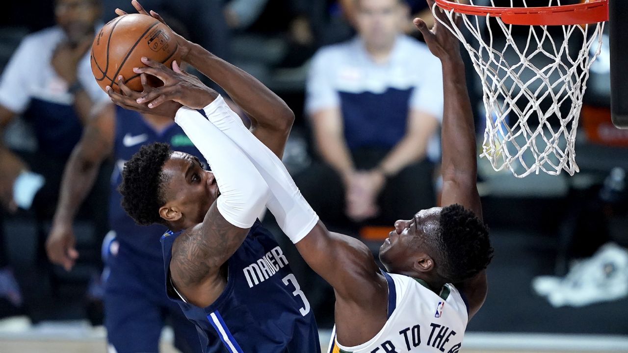 Los Mavericks, a pesar de jugar si dos de sus estrellas, triunfan a ritmo de Jazz