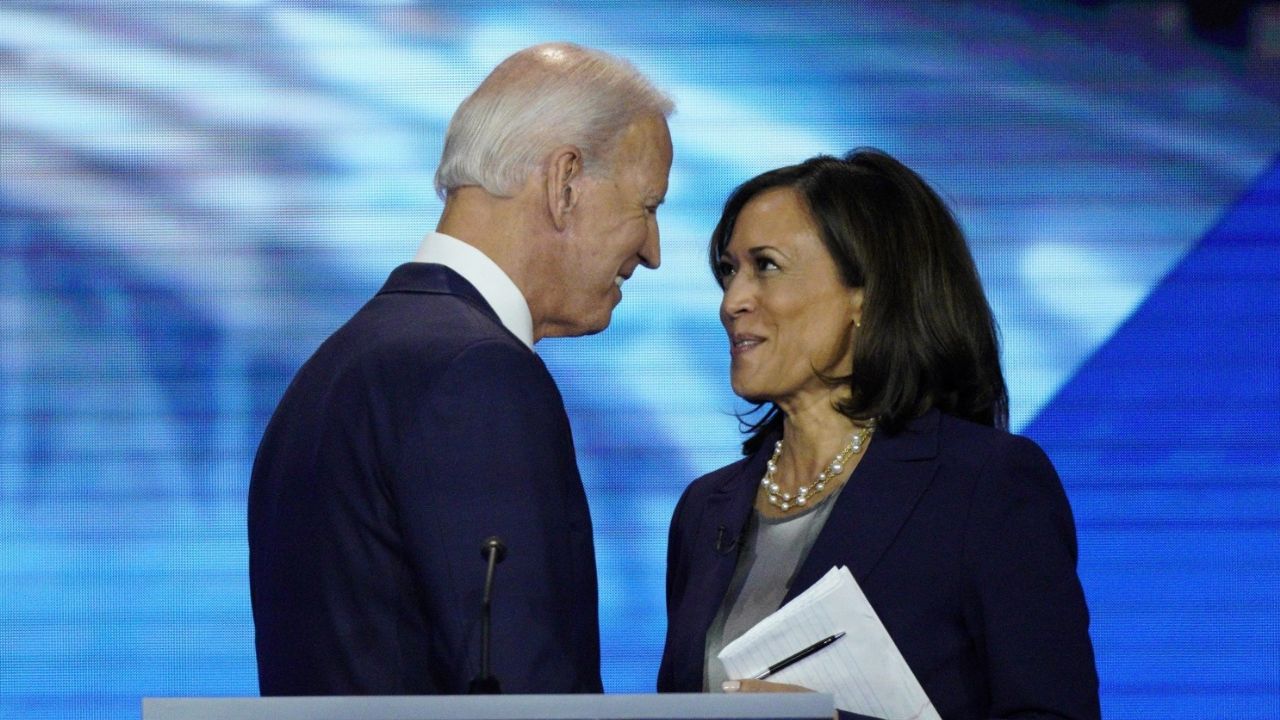 ¿Fue revocado? Biden ‘nombra’ a Kamala Harris “presidenta” y usuarios de Twitter estallan