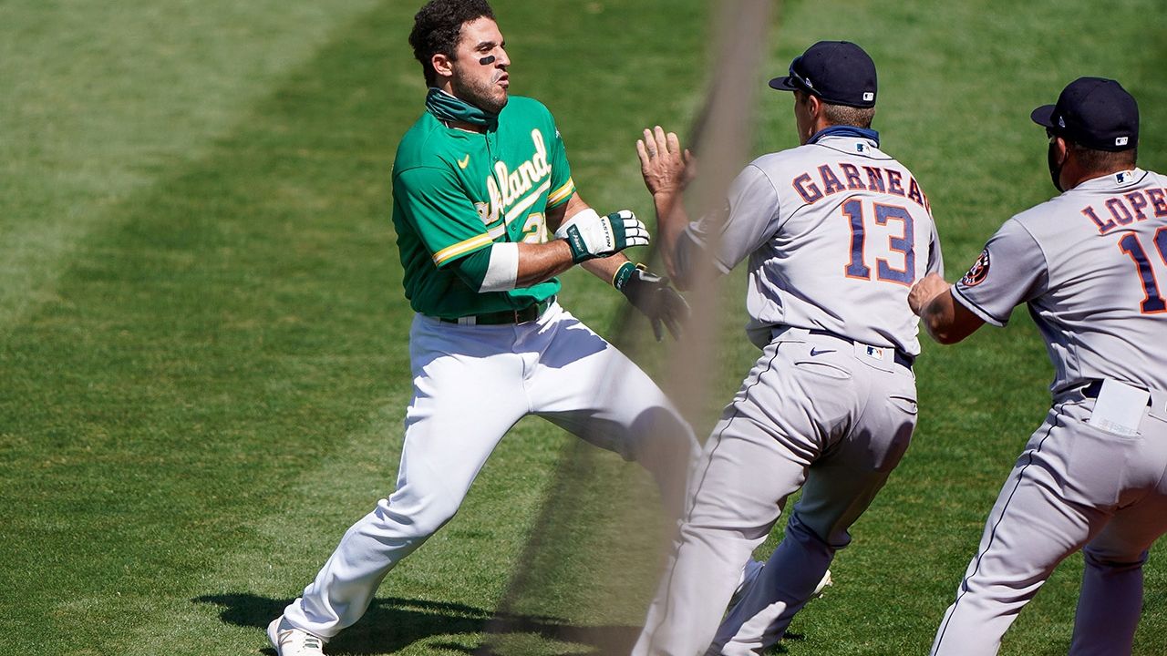 Reparten castigos en GL; coach de Astros y Laureano son suspendidos por gresca