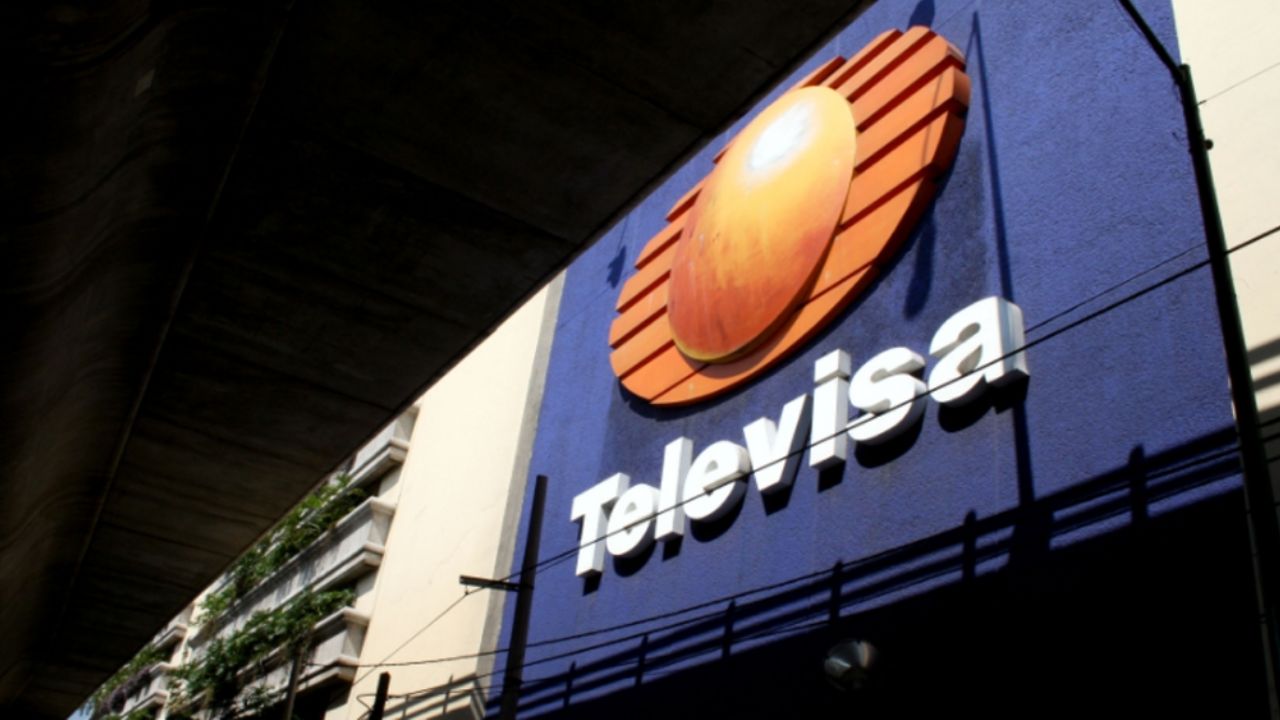 Tras supuesto veto en Televisa, actor confirma que busca incursionar en la política