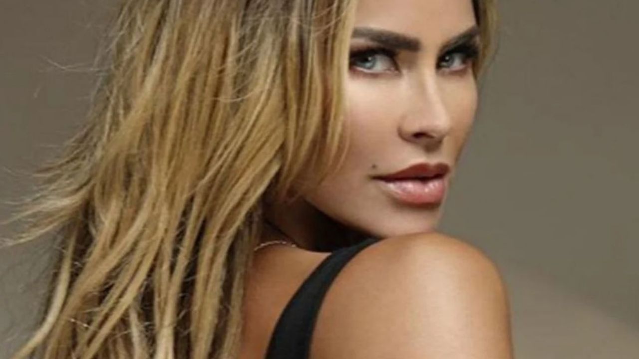 Aylín Mujica presenta a su guapo hijo de 27 años: “¡Parecen hermanos!”