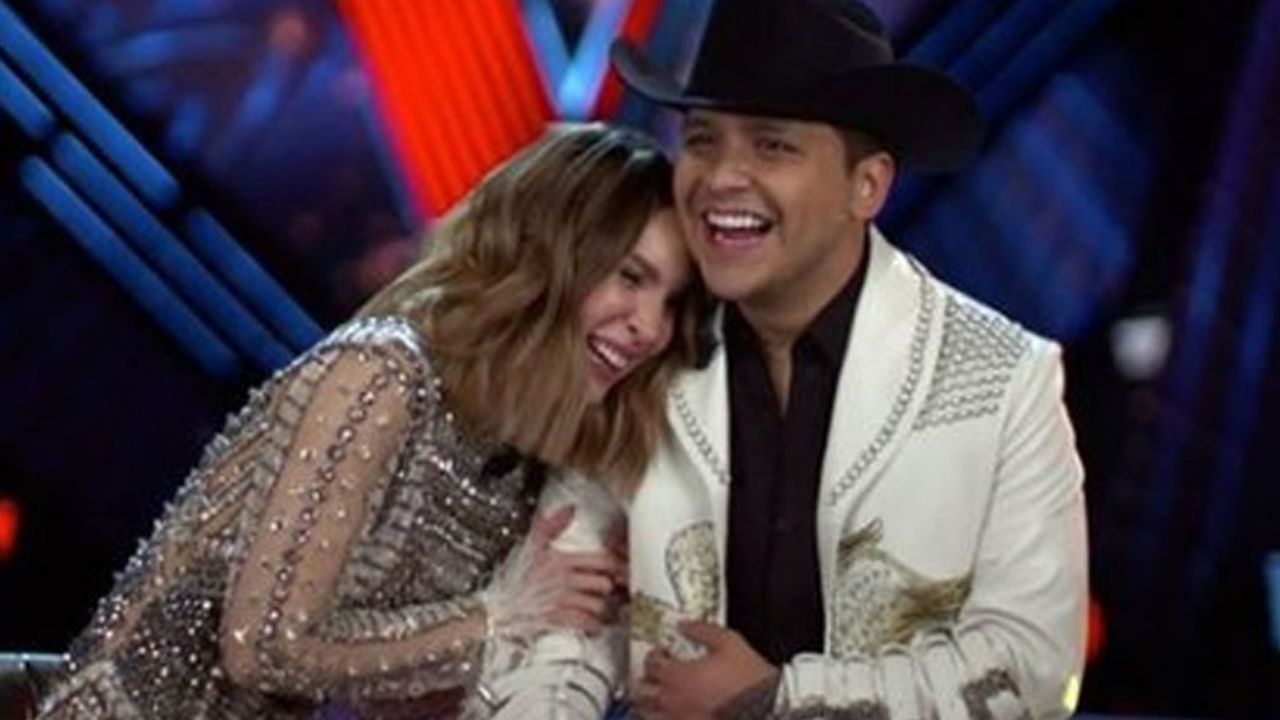 ¡Boda en TV Azteca! Nodal ‘grita’ su amor por Belinda y ella ‘humilla’ a Lupillo: “Con él sí me tatúo”