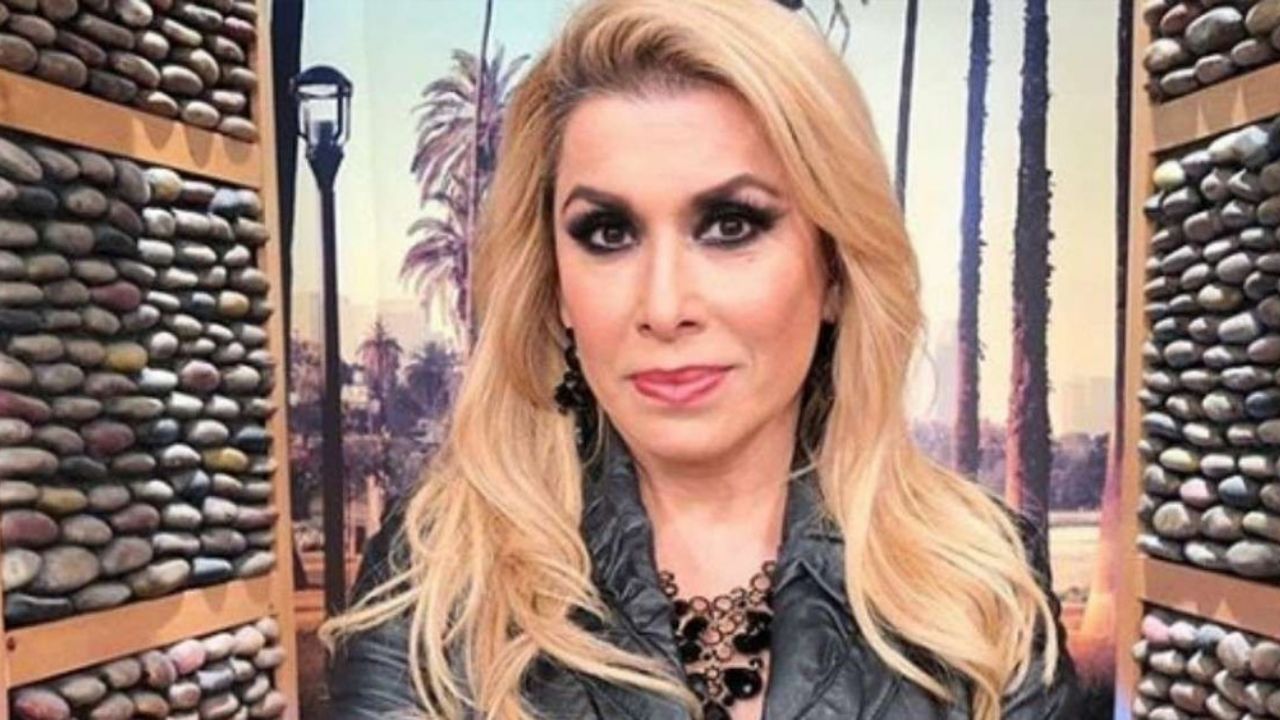 A pesar de la contingencia Dulce logra celebrar 65 años de vida junto alguien especial