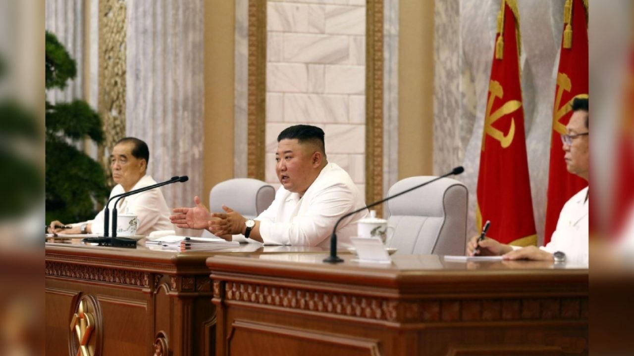 Nombran a Kim Tok-hun como el nuevo primer ministro de Corea del Norte