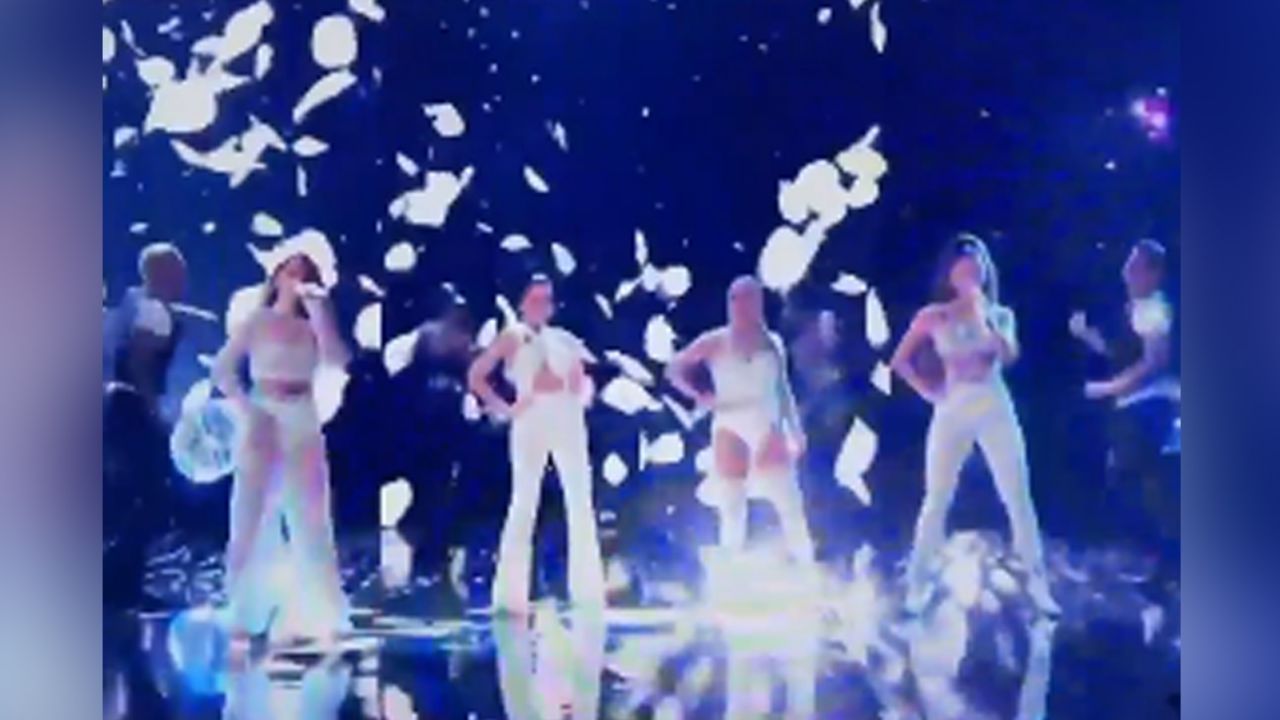 Espectacular: Así fue el increíble homenaje a Selena Quintanilla de Danna Paola y Natti Natasha