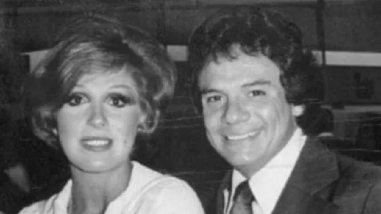 Pelea en Televisa: Vidente exhibe a Anel al decir que “mató a José José” y ella ‘lo destroza’