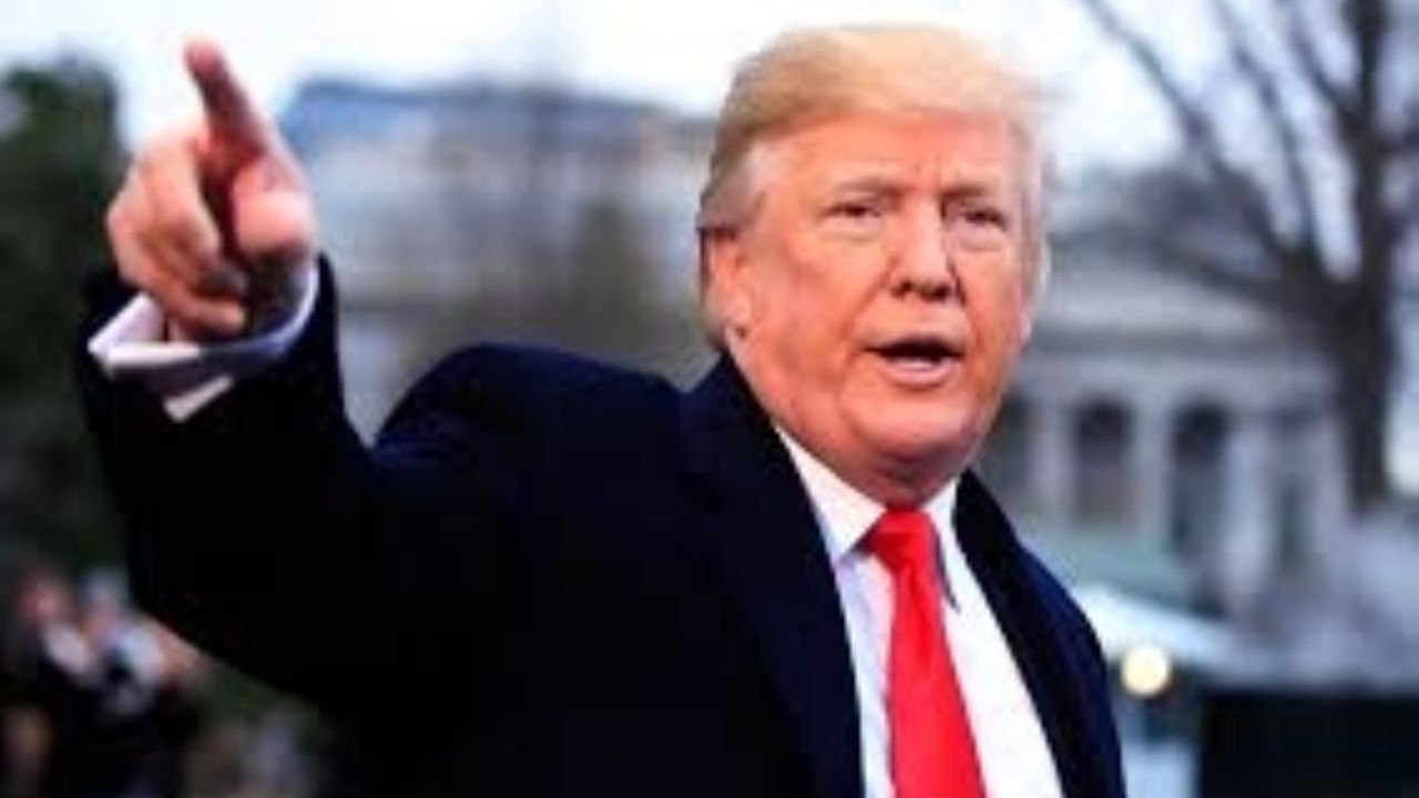 Trump acusa a demócratas de detener el apoyo para combatir el “Chinavirus”