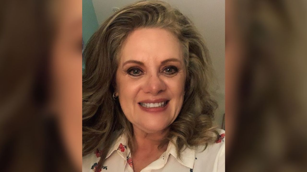 Érika Buenfil causa revuelo al tomarse un café ‘con piquete’ en TikTok