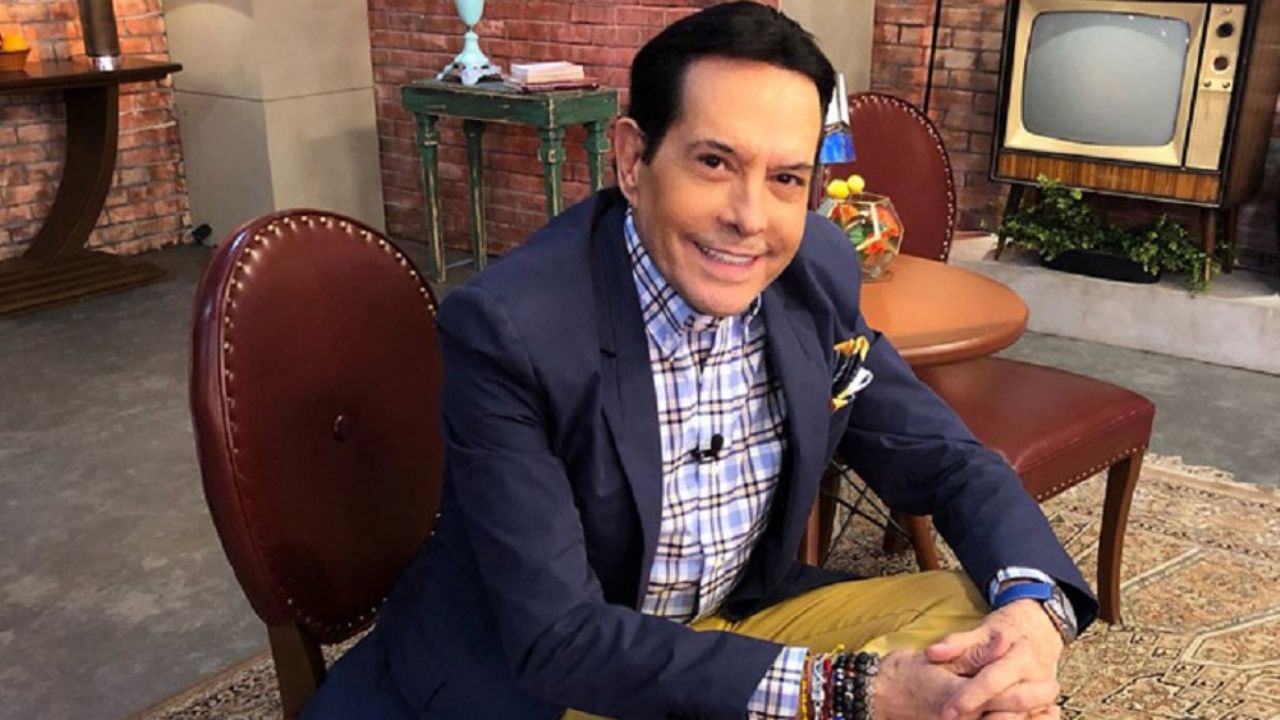 Pepillo Origel impacta con foto de recuerdo junto a primera actriz de Televisa