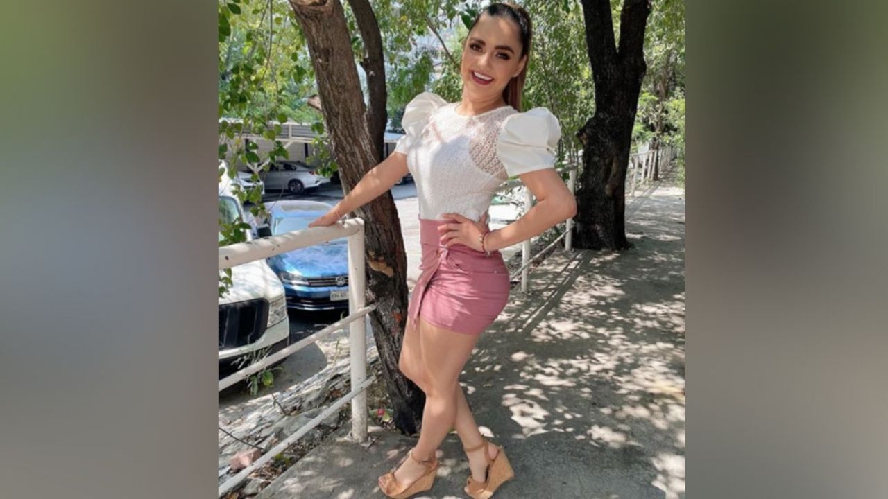 Tania Gómez acelera corazones al lucir esplendoroso vestido de seda