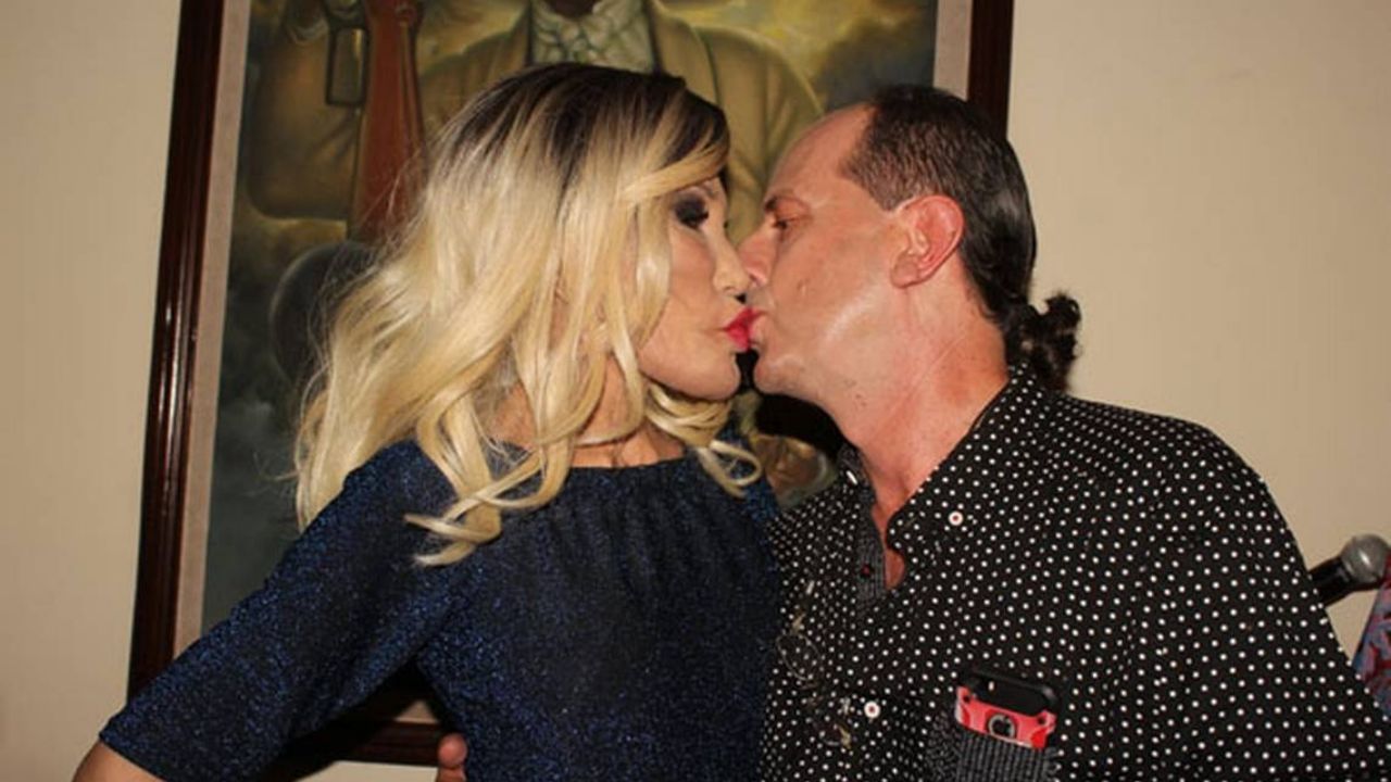 Lyn May dejó a hombre 5 años menor que ella antes de llegar al altar; ahora tienen una relación