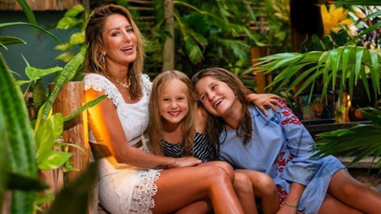 ¿Accidente? Geraldine muestra en Instagram que su hija menor perdió un diente