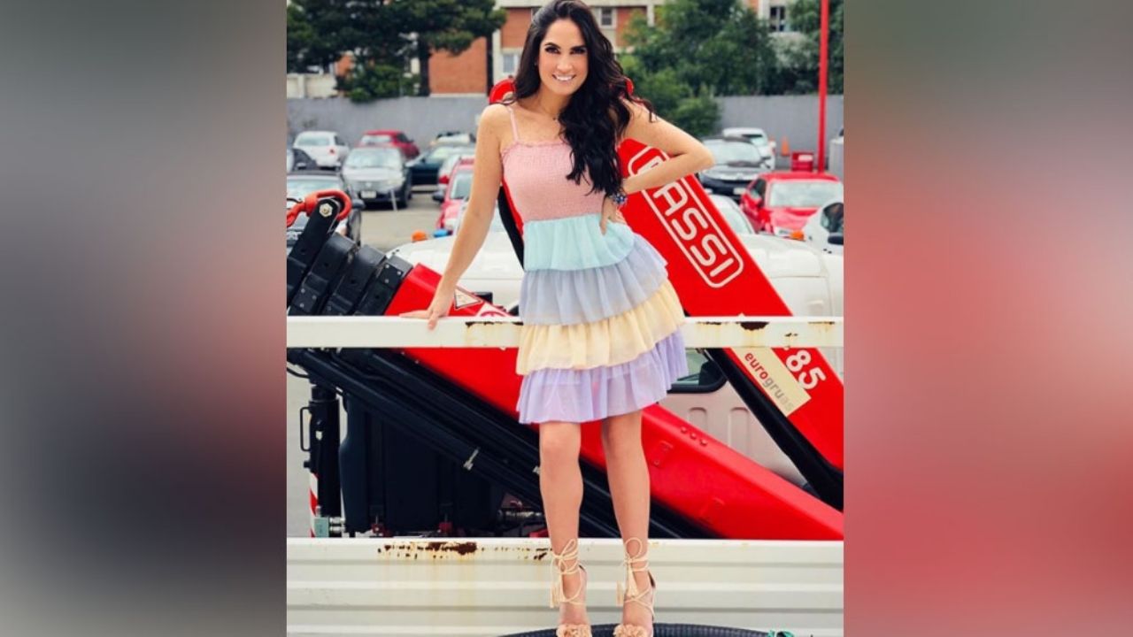 Tras anunciar su embarazo, conductora de ‘Sale el Sol’ luce mejor que nunca