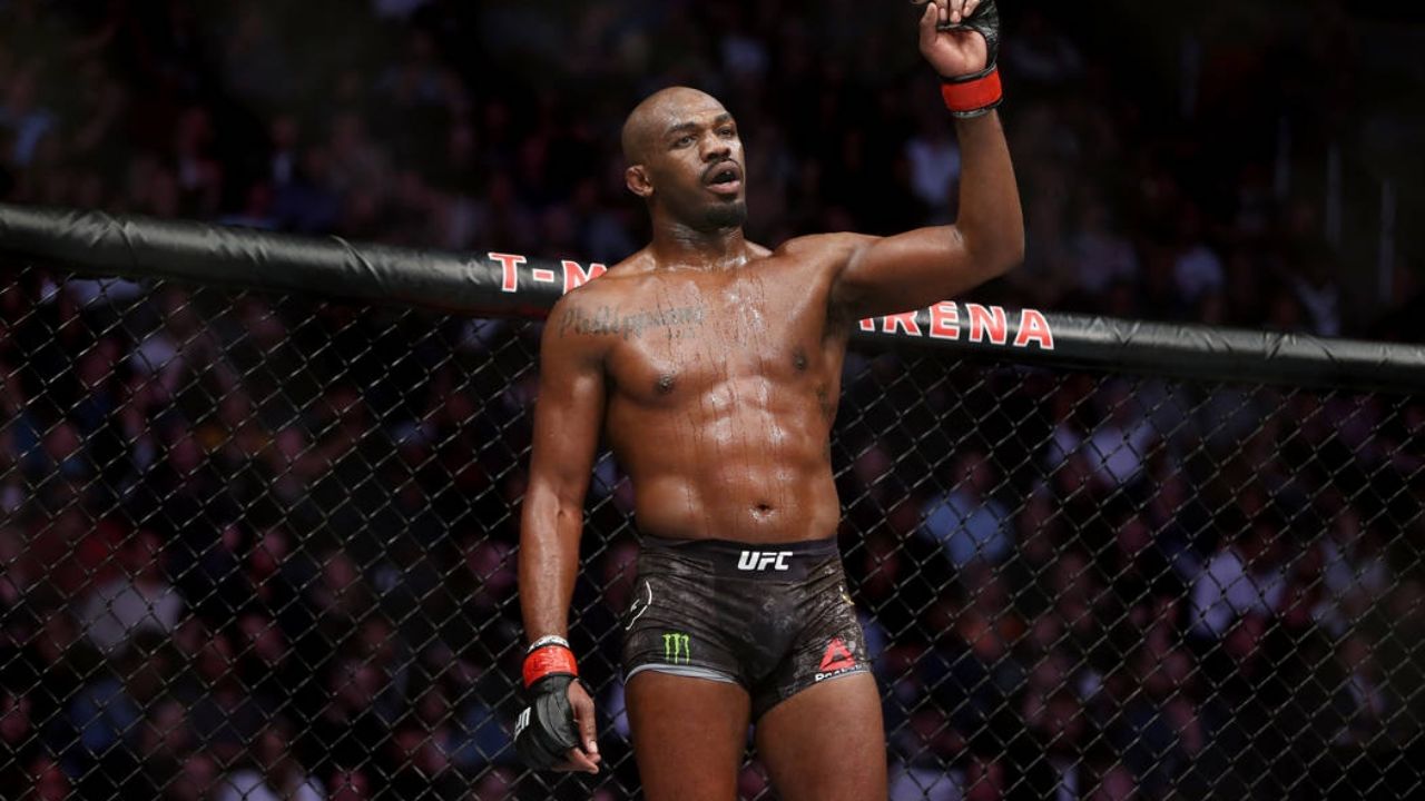 Jon Jones deja vacante su campeonato semicompleto de la UFC