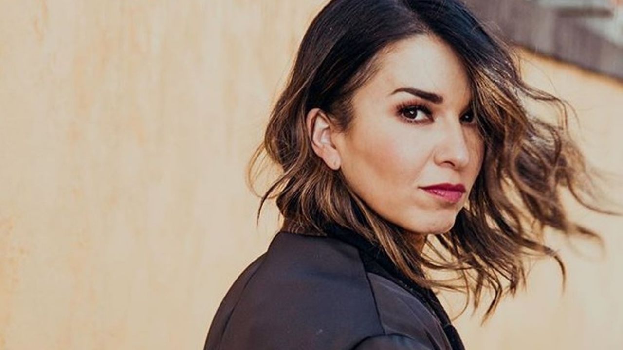 Polémica en TV Azteca: Destrozan a Laura G por equivocarse al hablar de ‘Exatlón’ en ‘VLA’