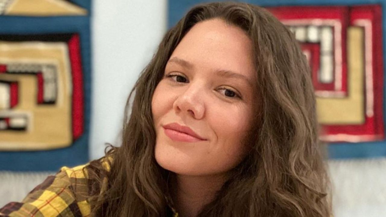 ¡Viva el amor! Joy Huerta le da tierno beso a su esposa y lo presume en Instagram