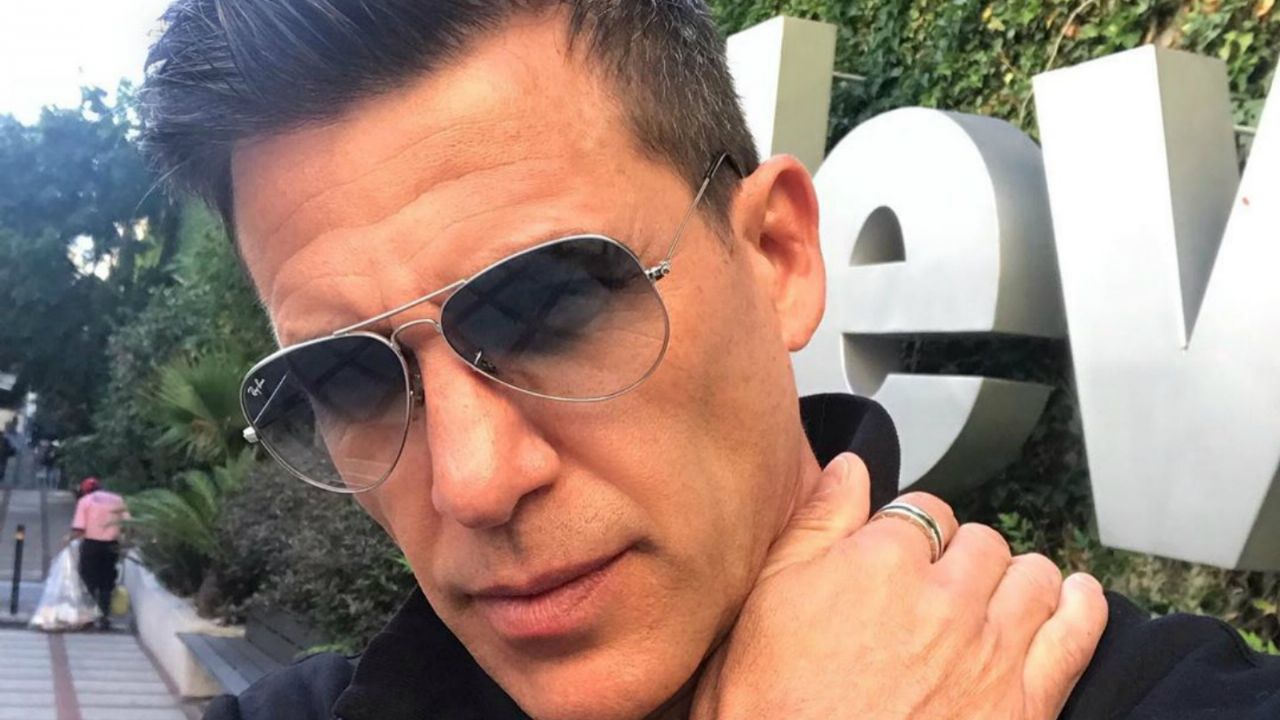 Tras caer en depresión por su divorcio y dejar Televisa, galán de novelas hace fuerte confesión