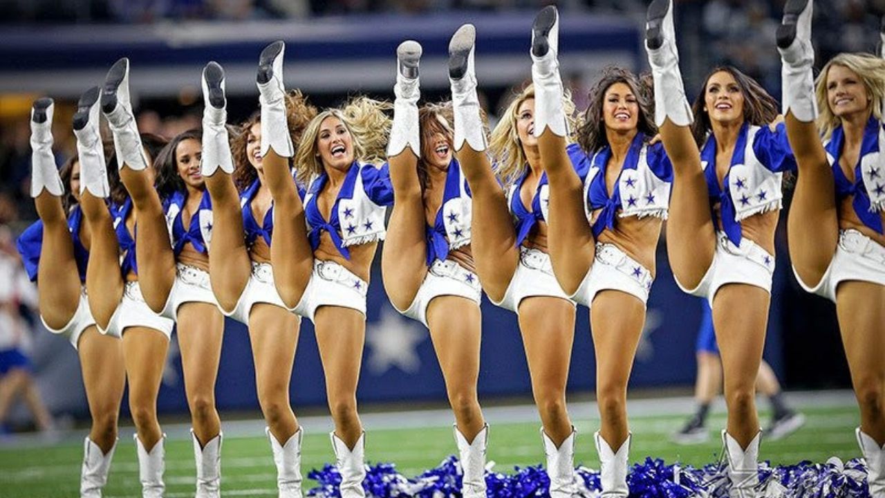 La NFL prohibirá reporteros, mascotas y porristas en el emparrillado por Covid-19