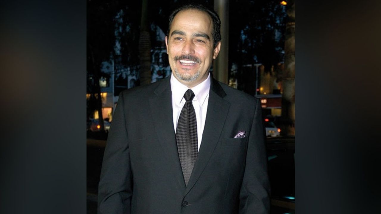 Omar Fierro sigue los pasos de Érika Buenfil al debutar como influencer