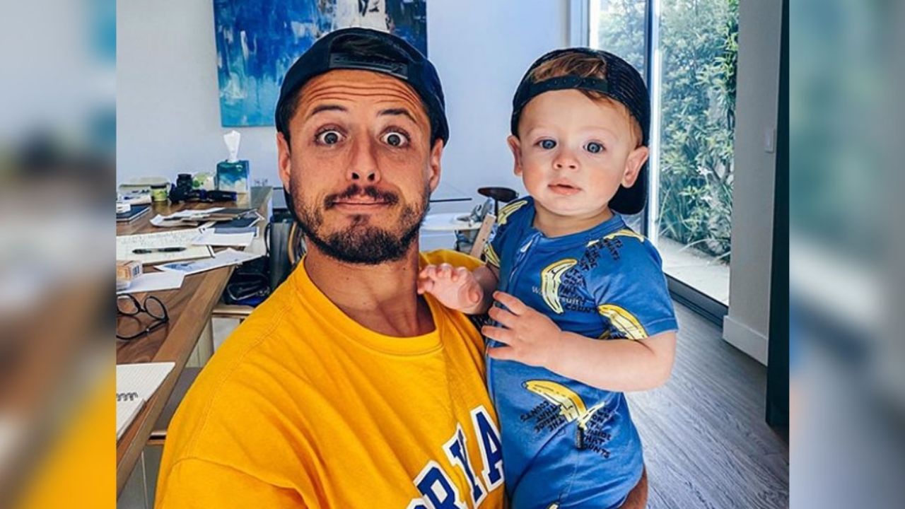 A punto de ser papá otra vez, ‘Chicharito’ enternece Instagram con foto junto a su hijo Noah