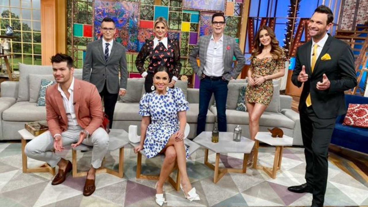 Tras veto de Televisa y dejar ‘Hoy’, conductora de ‘VLA’ exhibe “traición” en TV Azteca