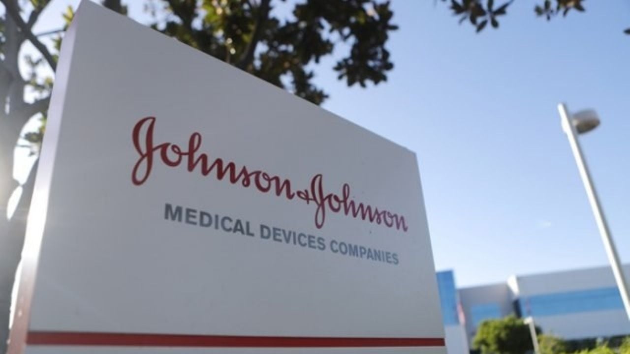 FDA ordena a Johnson & Johnson tirar 60 millones de vacunas contra Covid-19 por esta razón
