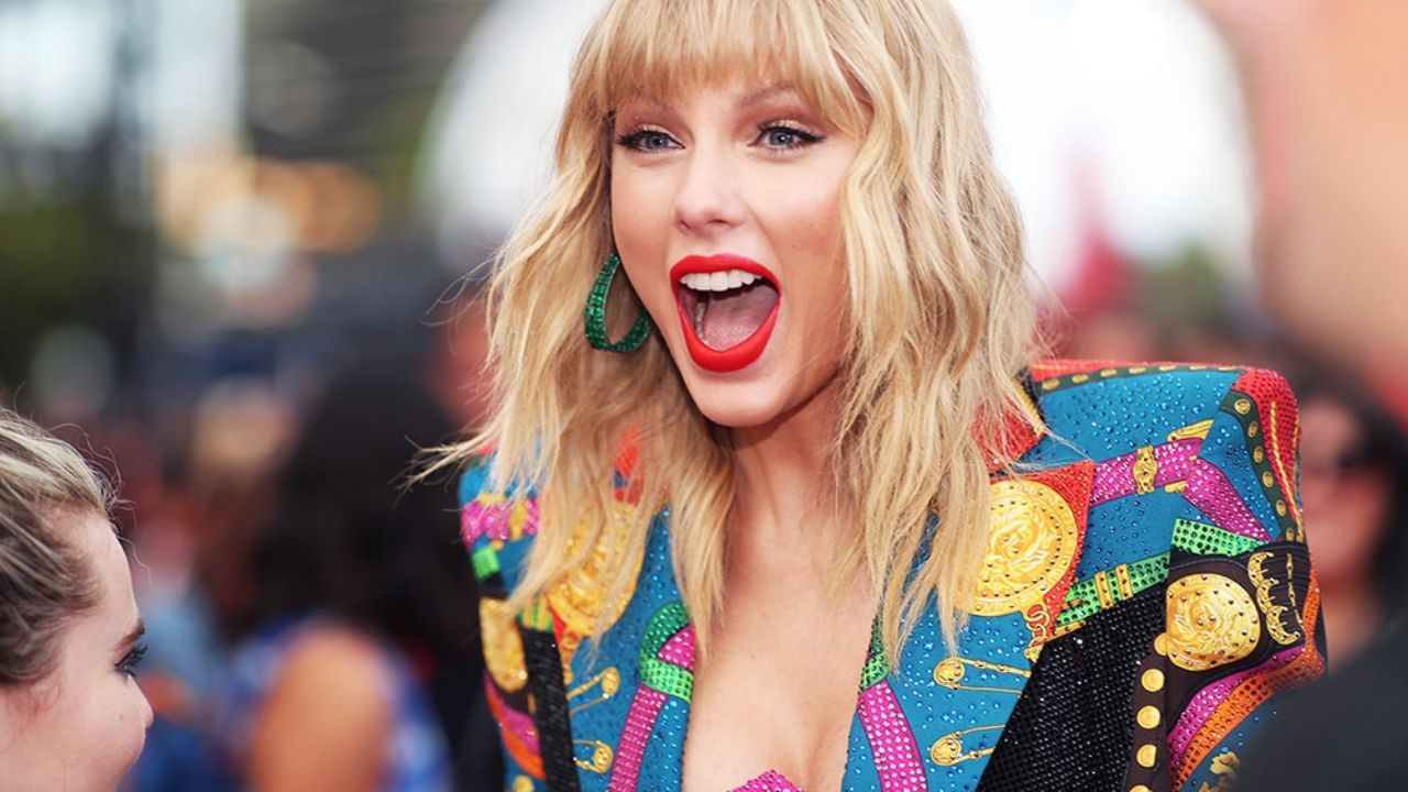 Taylor Swift ayuda a una joven a cumplir su sueño y le regala más de 30 mil dólares