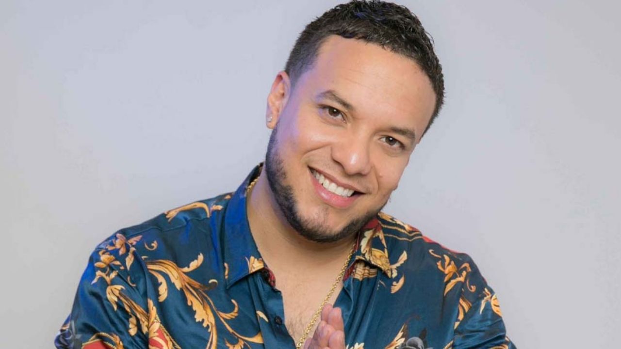 ¡Adiós Chiquis! Lorenzo Méndez confirmaría una nueva relación con guapa joven: “No duermo solo”