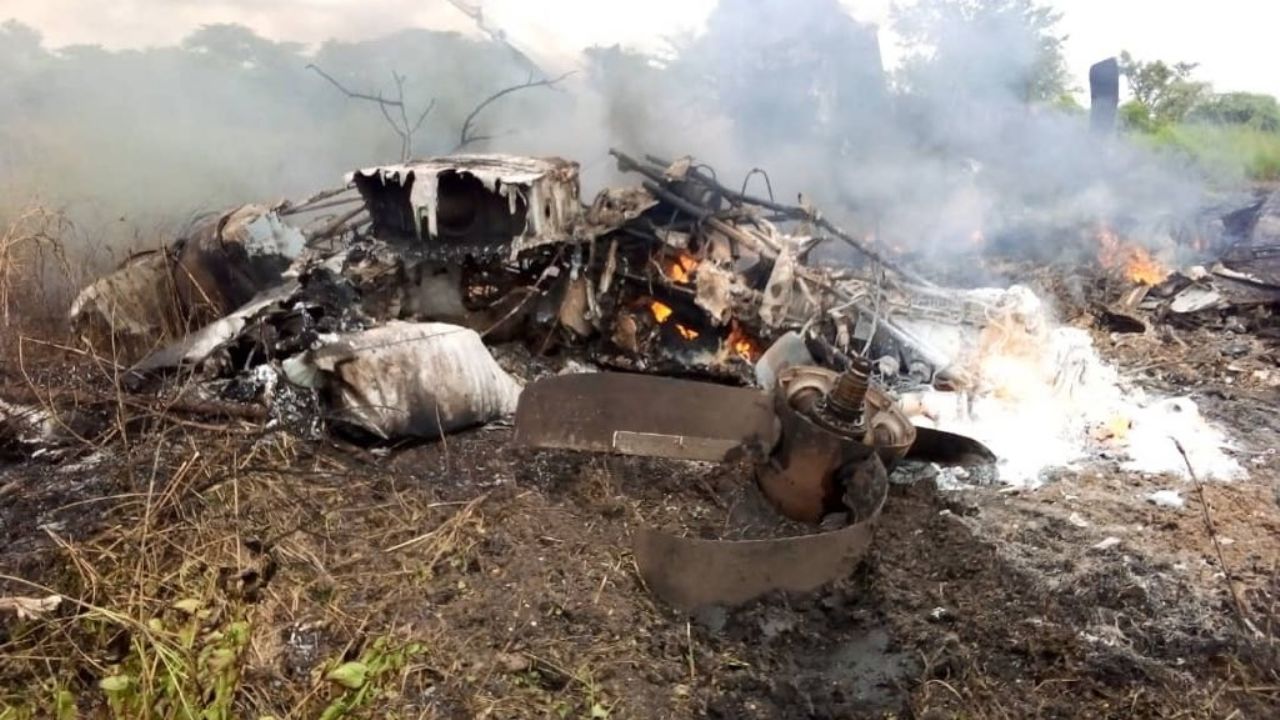 VIDEO: Siete personas mueren tras estrellarse un avión en Sudán del Sur