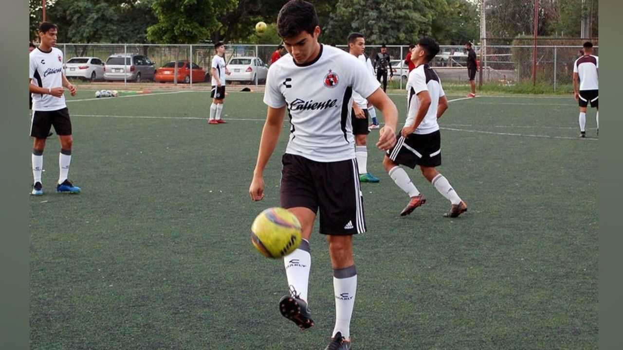 Luis Carlos, joven prospecto de Xolos de Tijuana, es ultimado a balazos en Sonora