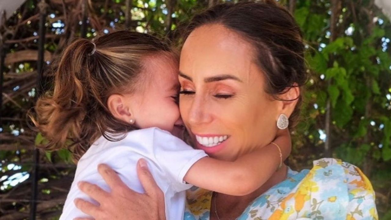 Inés Gómez Mont presume a sus dos bellas hijas en Instagram: “Mis princesas”