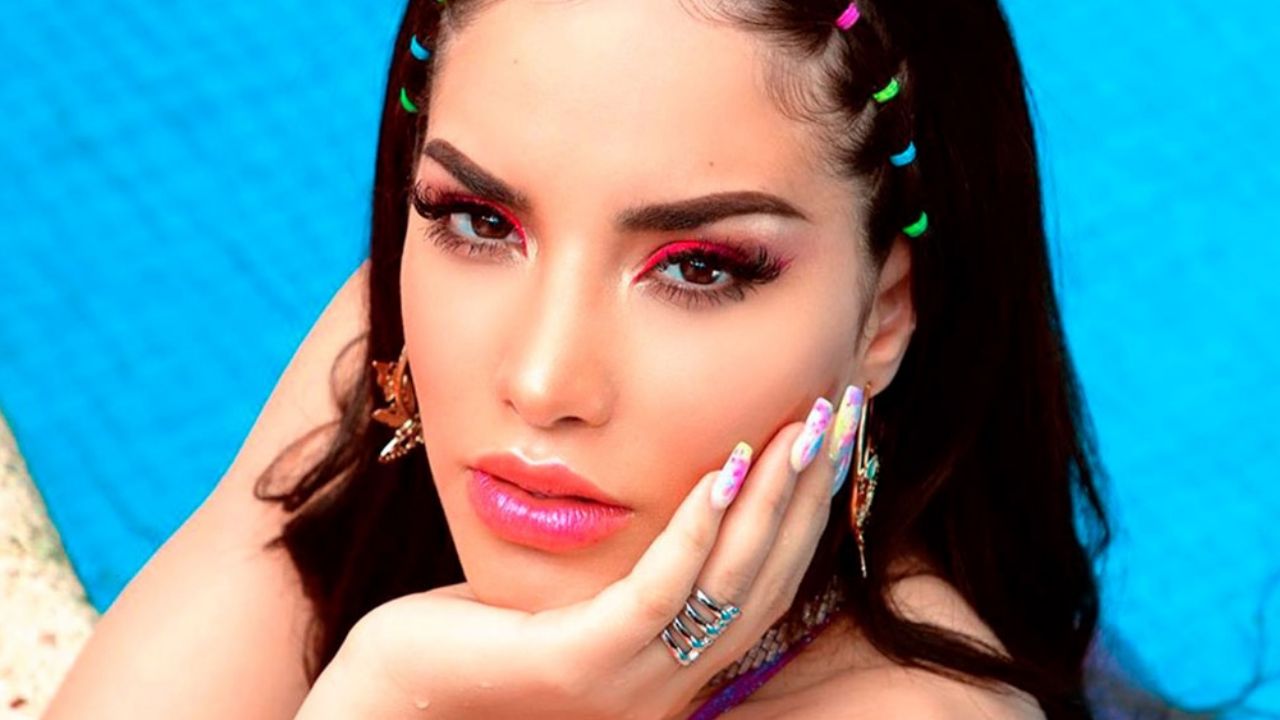 Kimberly Loaiza pone de cabeza a TikTok con sus tremendos movimientos