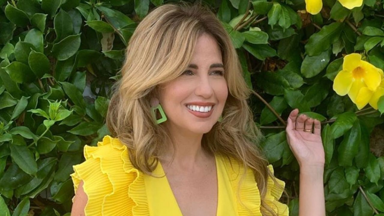 VIDEO: A sus 46 años, Raquel Bigorra luce radiante en sesión fotográfica