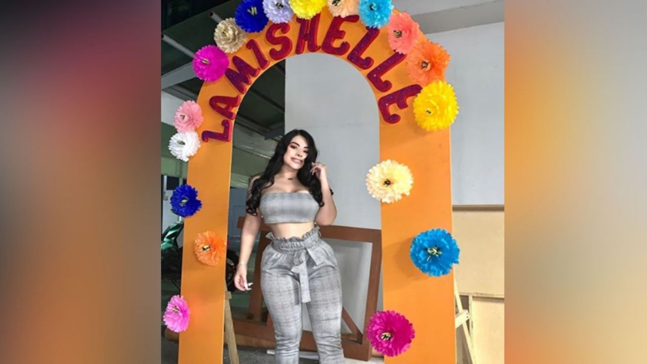 Michelle de ‘Enamorándonos’, causa furor al disfrutar del verano desde la playa