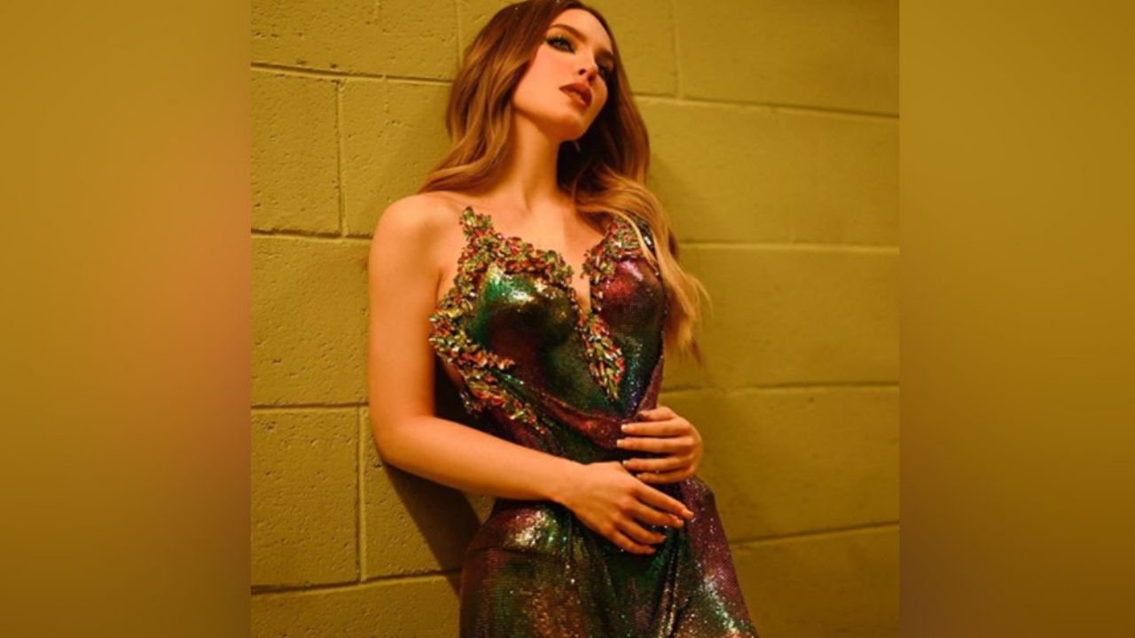 ¿Toda operada? Belinda hace de las suyas y deja ver ‘arreglito’ en radiante vestido