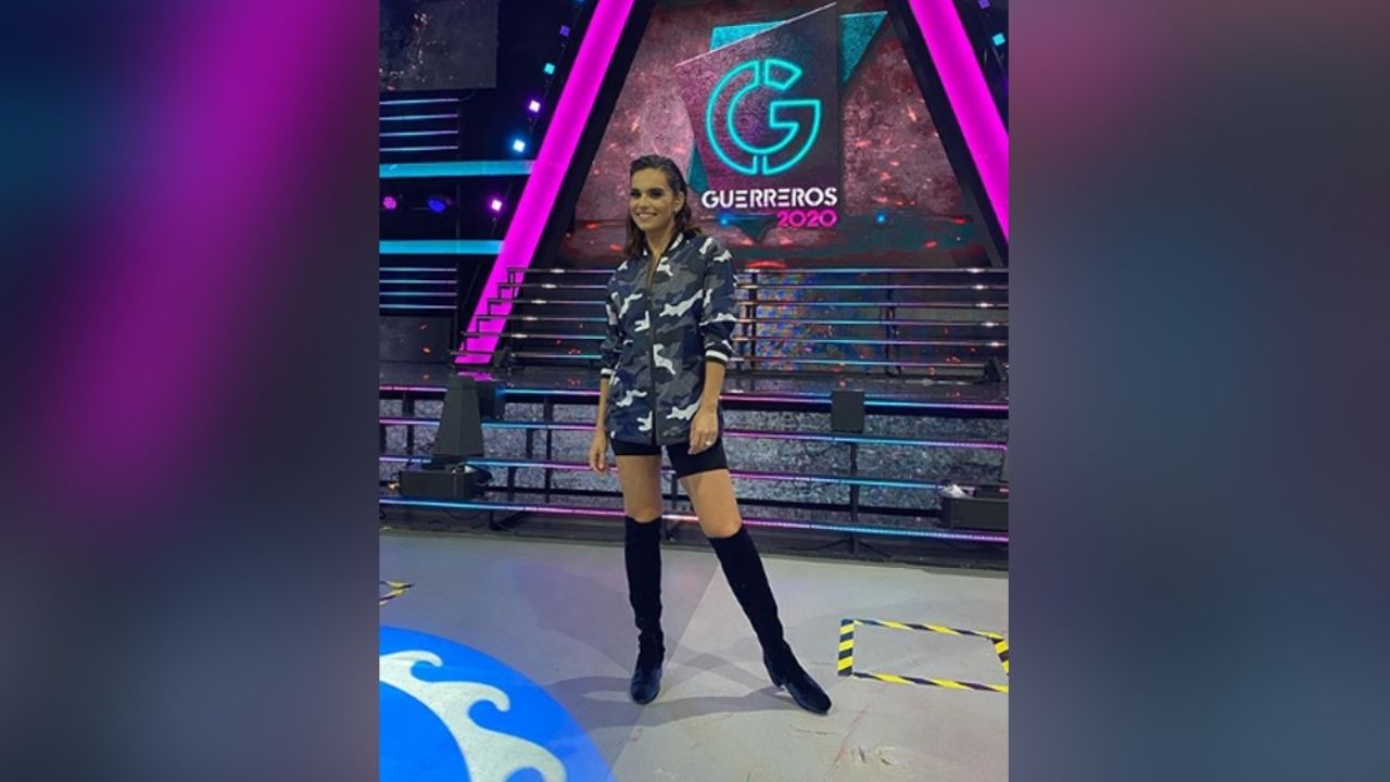 Tania Rincón roba suspiros al posar en exquisito ‘outfit’ que hace babear a todos