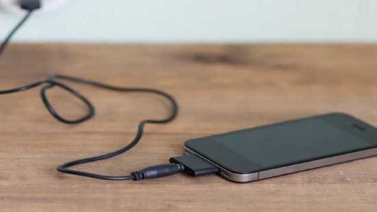 Brasil: Muere niño de 11 años de una descarga eléctrica mientras usaba el celular