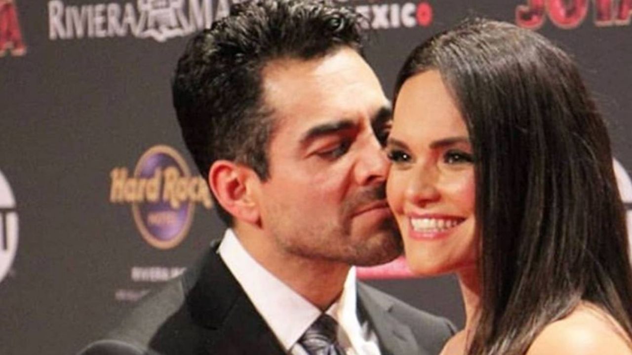Omar Chaparro derrocha miel con su esposa tras cumplir 19 años de matrimonio y así lo celebran