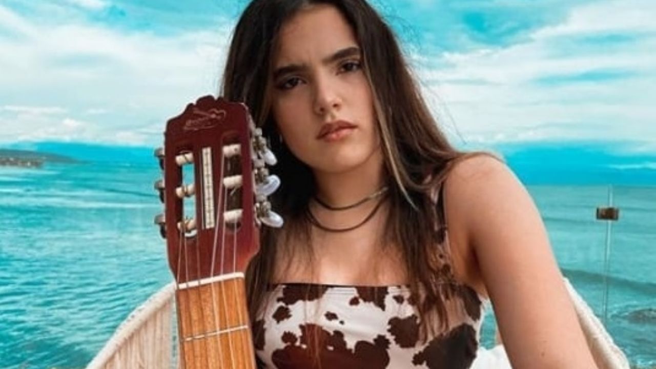 Camila, hija de ‘El Potrillo’, aparece con extraño aspecto y fans se pregunta por su ‘embarazo’