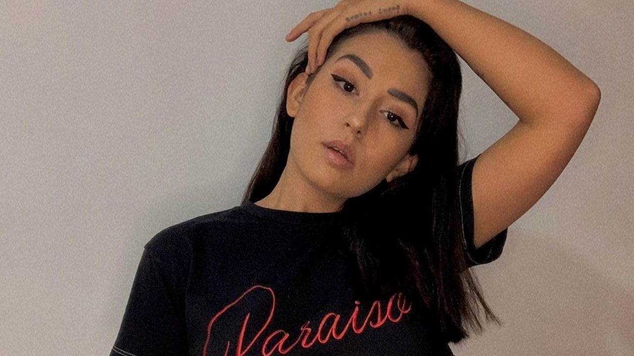 Romina Marcos, la guapa hija de Niurka, hace ‘babear’ al asolearse y mostrar sus tatuajes en el mar