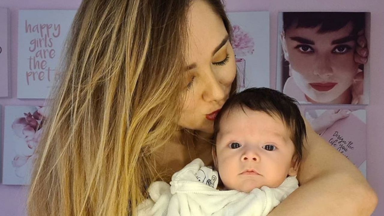VIDEO: Sherlyn presume en Instagram la enternecedora risa de su bebé André