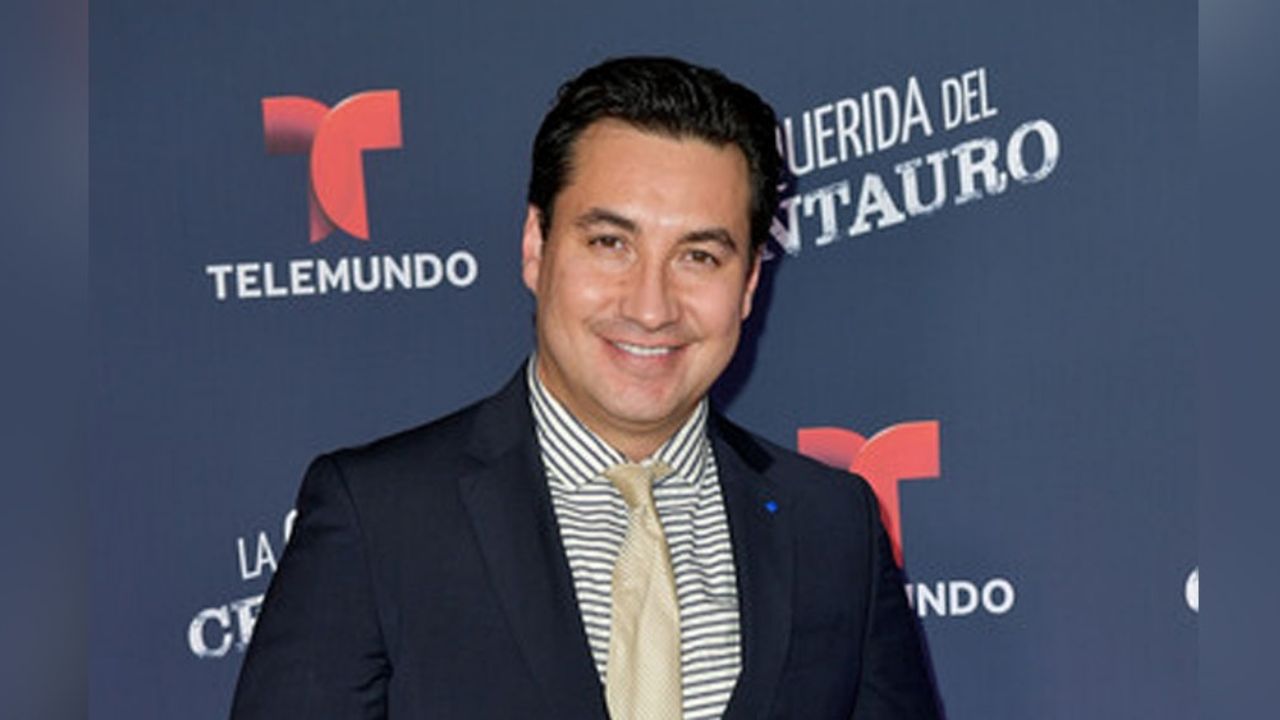 Exponen supuesta acta de matrimonio de Luis Alfonso Borrego con un hombre cubano