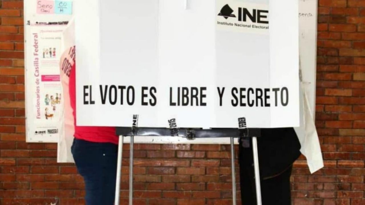 INE prohíbe transmisión de las mañaneras de AMLO en Hidalgo y Coahuila