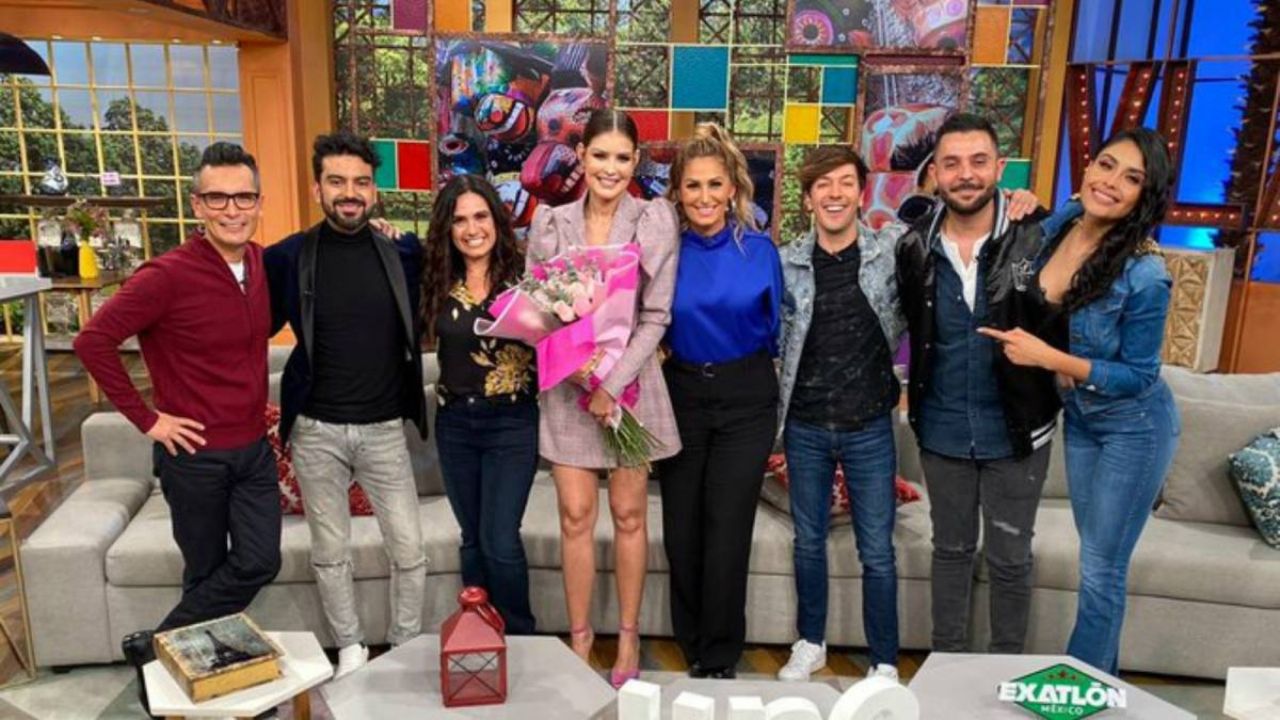 Golpe a ‘Hoy’: Tras traicionar a TV Azteca con Telemundo, Vanessa Claudio ‘regresa’ a ‘VLA’