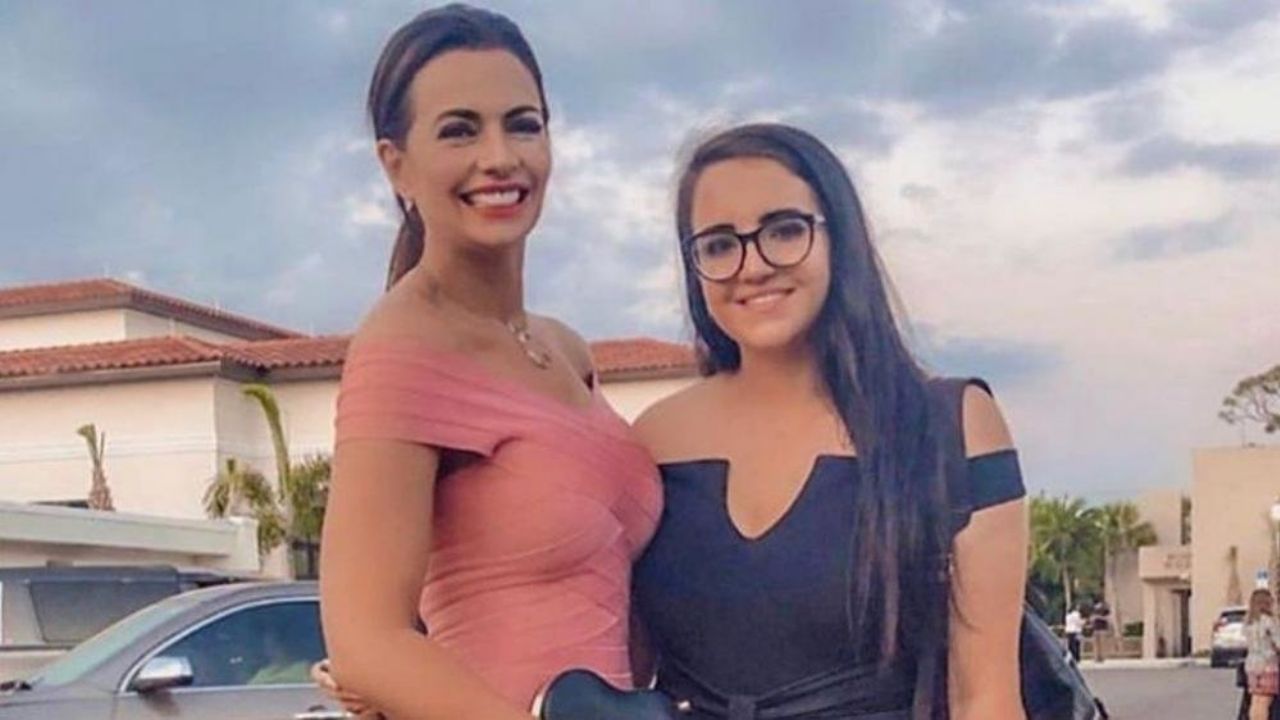 Madre e hija: Cecilia Galliano modela al lado de Valeria ¡y lucen espectaculares!