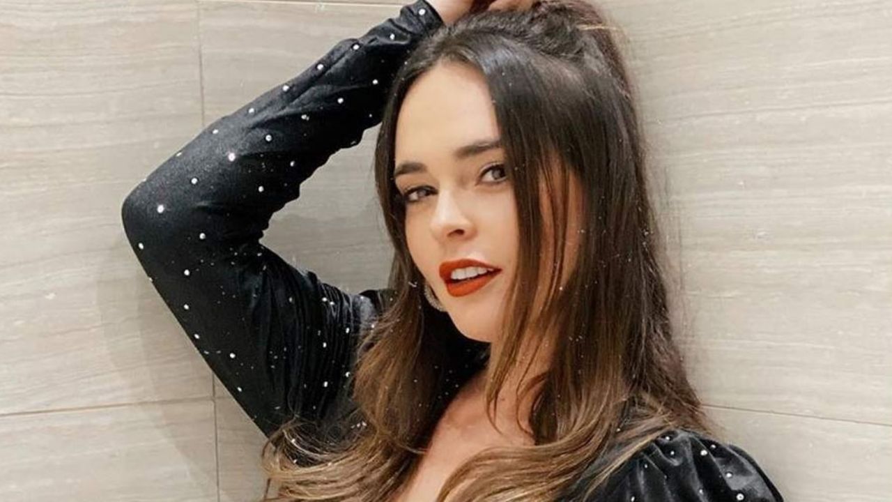 Fabiola Guajardo se roba el aliento de los fans al mostrar su elasticidad en este ejercicio