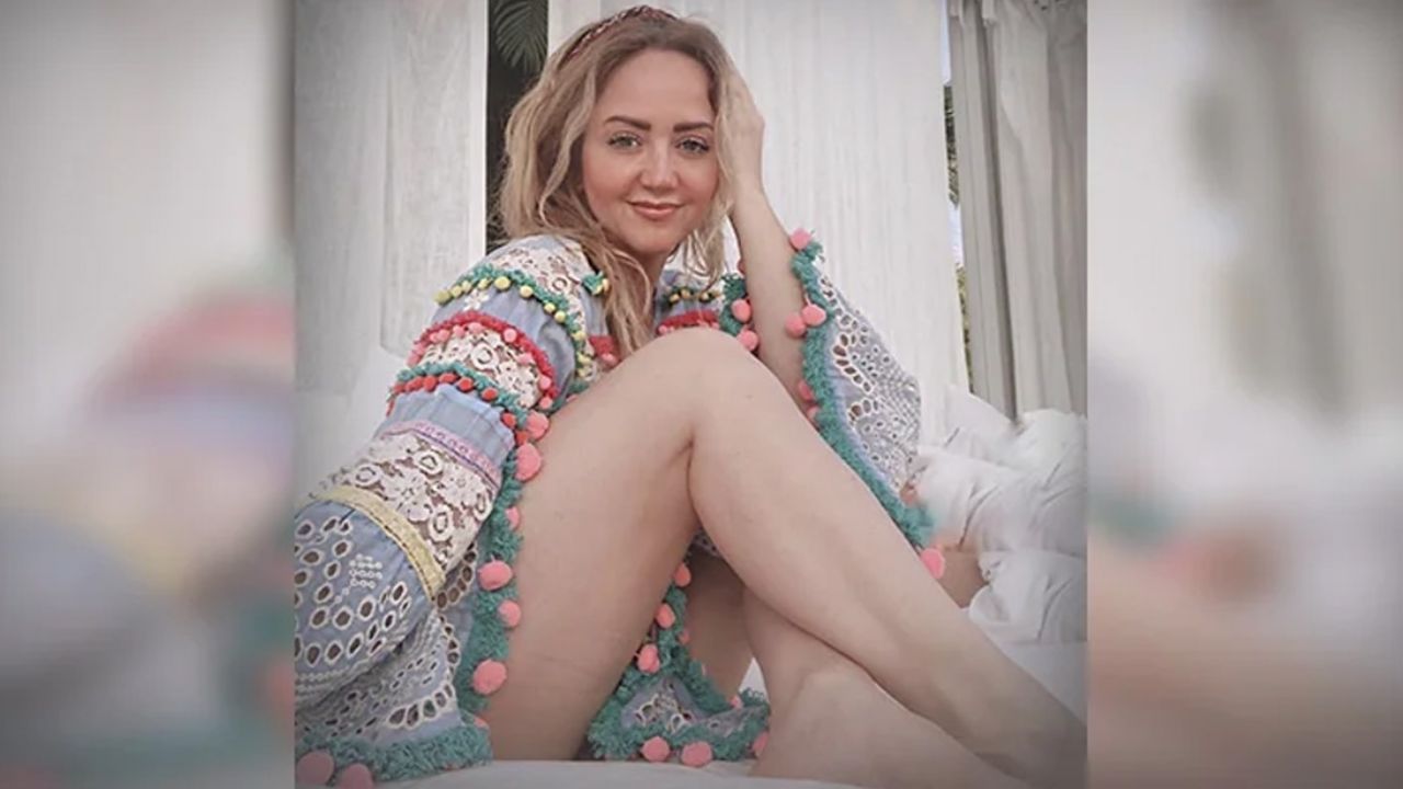 Andrea Legarreta derrite Televisa al modelar en ‘Hoy’ coqueto vestido para el caluroso verano