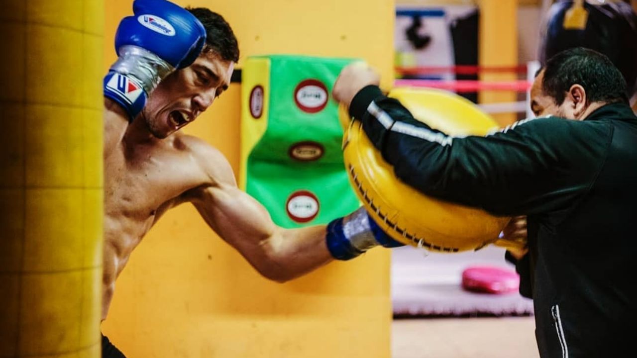 Mario Cázares aceptaría pelear contra Chávez Jr., en 173 libras